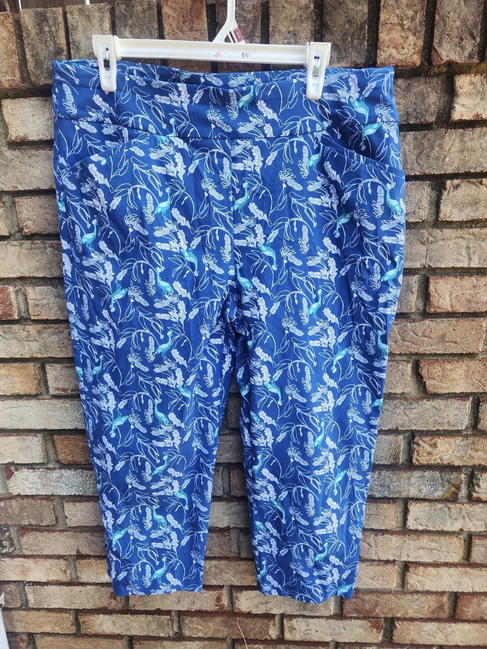 Women’s Chico Perfect Stretch Pull On Peacock Blue Crop Pants size 2.5 Large 14